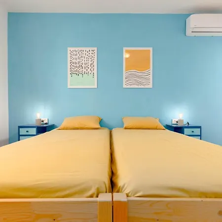 Nona Mileva * 普拉