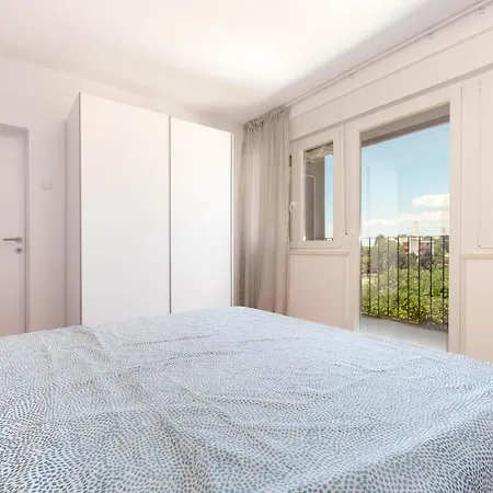 公寓 Nona Mileva *