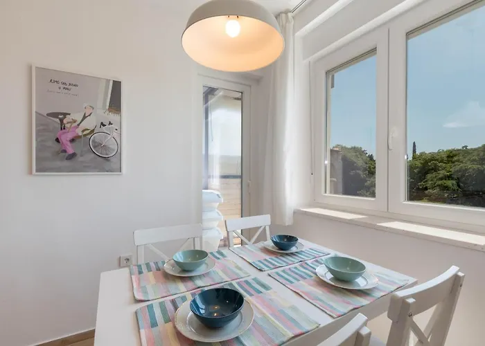 Nona Mileva * Пула