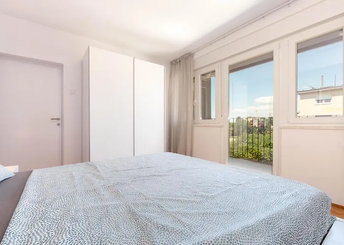 Апартаменты Nona Mileva *