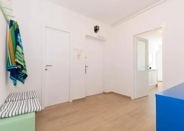 Nona Mileva Апартаменты *