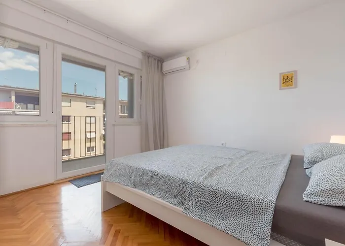 Apartment Nona Mileva Pula